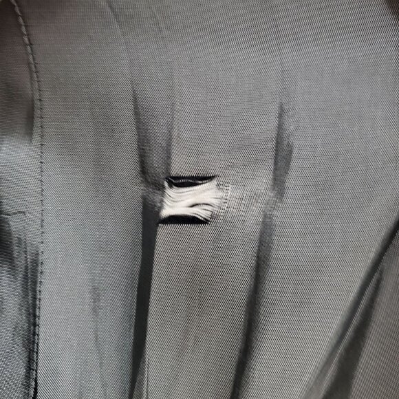 Bebe Women's Vintage 1990s Metallic Gunmetal Button Up Trench‎ Coat Jacket Sz 2 - Picture 9 of 10